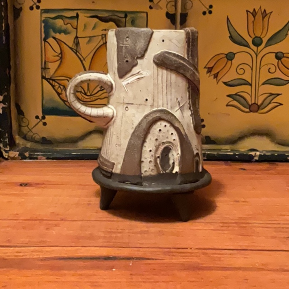 Artistic Ceramic Mug with Legs